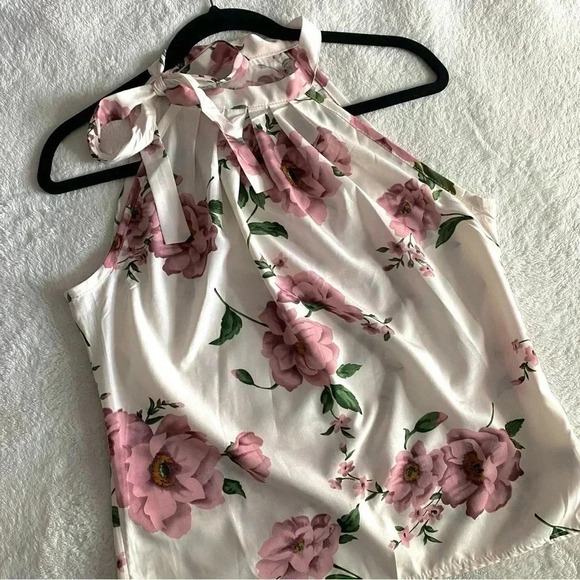 Tie Neck Floral Blouse​ - Picture 1 of 6
